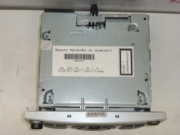 Autoradio radio CD MP3 Citroën Peugeot RD4 N2 9660647677 657953 – Image 2