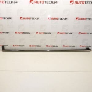 Baguette CHROME de porte arrière gauche Citroen C4 Picasso 9334N9