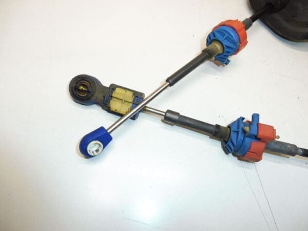 Tringles de Boîte de Vitesses Automatique Peugeot 307 Citroën C4 2444EQ 1684689780 – Image 2