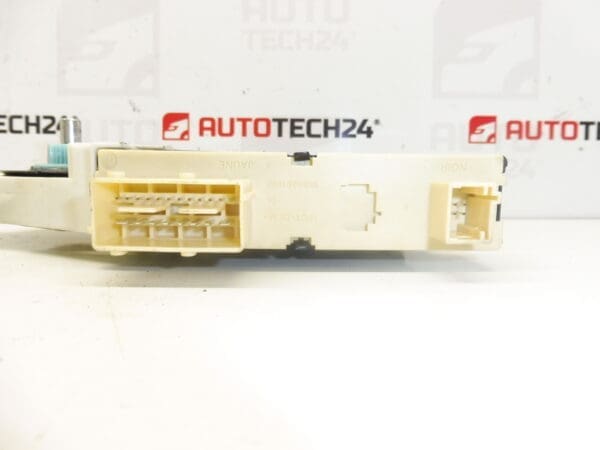 Moteur de Lève-Vitre Avant Gauche pour Citroën Peugeot 1400794380 9221AE – Image 2