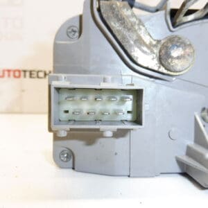 Serrure porte avant gauche Peugeot 206 jusqu'à 2002 connecteur carré 9135H3