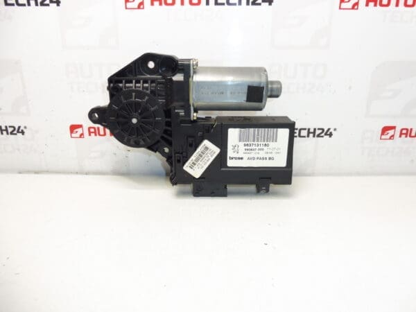 La fenêtre avant droite de la Peugeot 307 9637131180 9222AZ