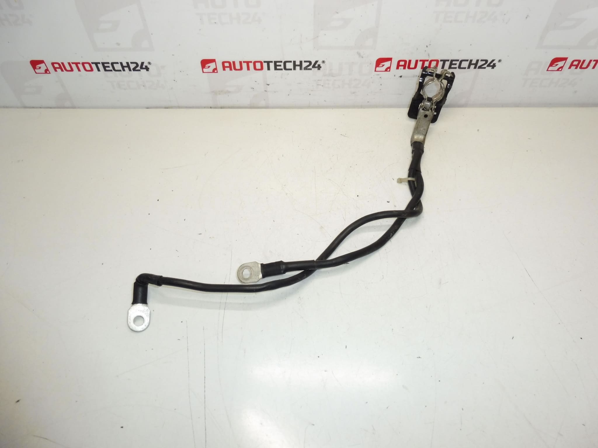 Un paquet positif pour la batterie Citroën Peugeot 1612229980