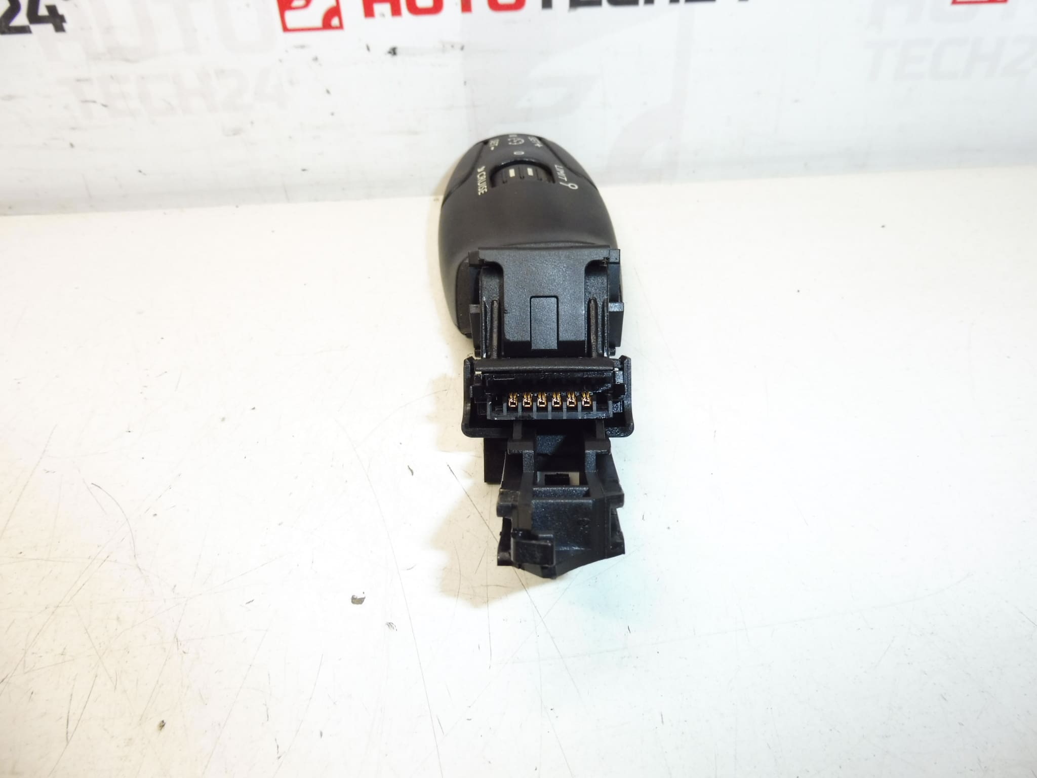 Construction du régulateur de vitesse Citroën Peugeot 96655861xt 6242Z – Image 2